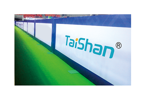 体操场地围挡(图1) 体操场地围挡(图1)