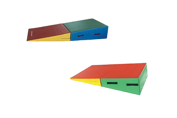 折叠三角(图1) 折叠三角(图1)