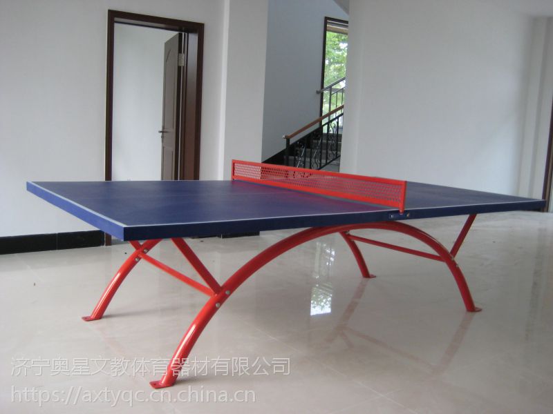 汶上乒乓球台批发，体育用品专卖篮球架价格济宁奥星体育(图1)