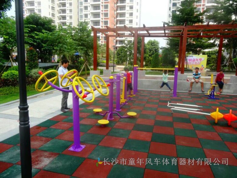 抚州金溪县公园健身器材 小区户外健身路径批发 童年风车体育用品公司(图2)