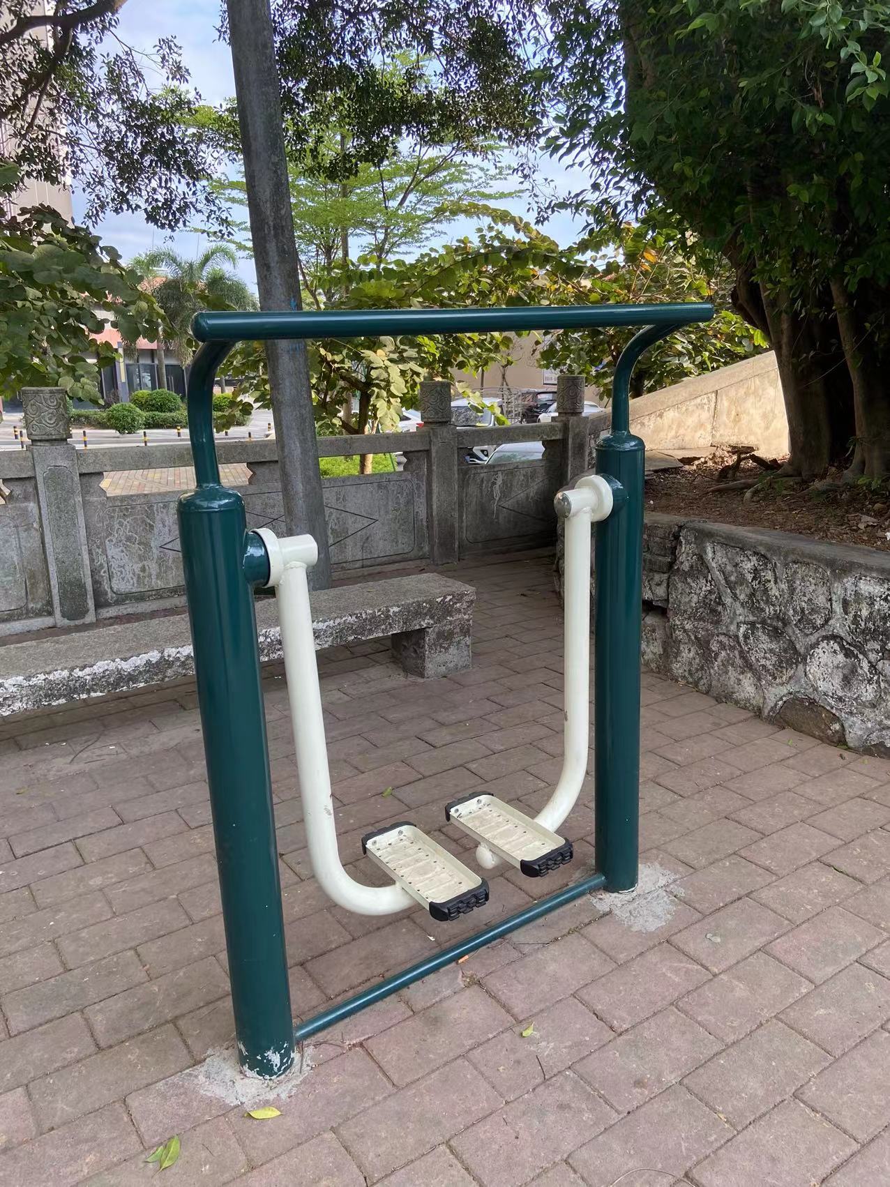 三乡镇茅湾村平安路公园仔(图1) 三乡镇茅湾村平安路公园仔(图1)