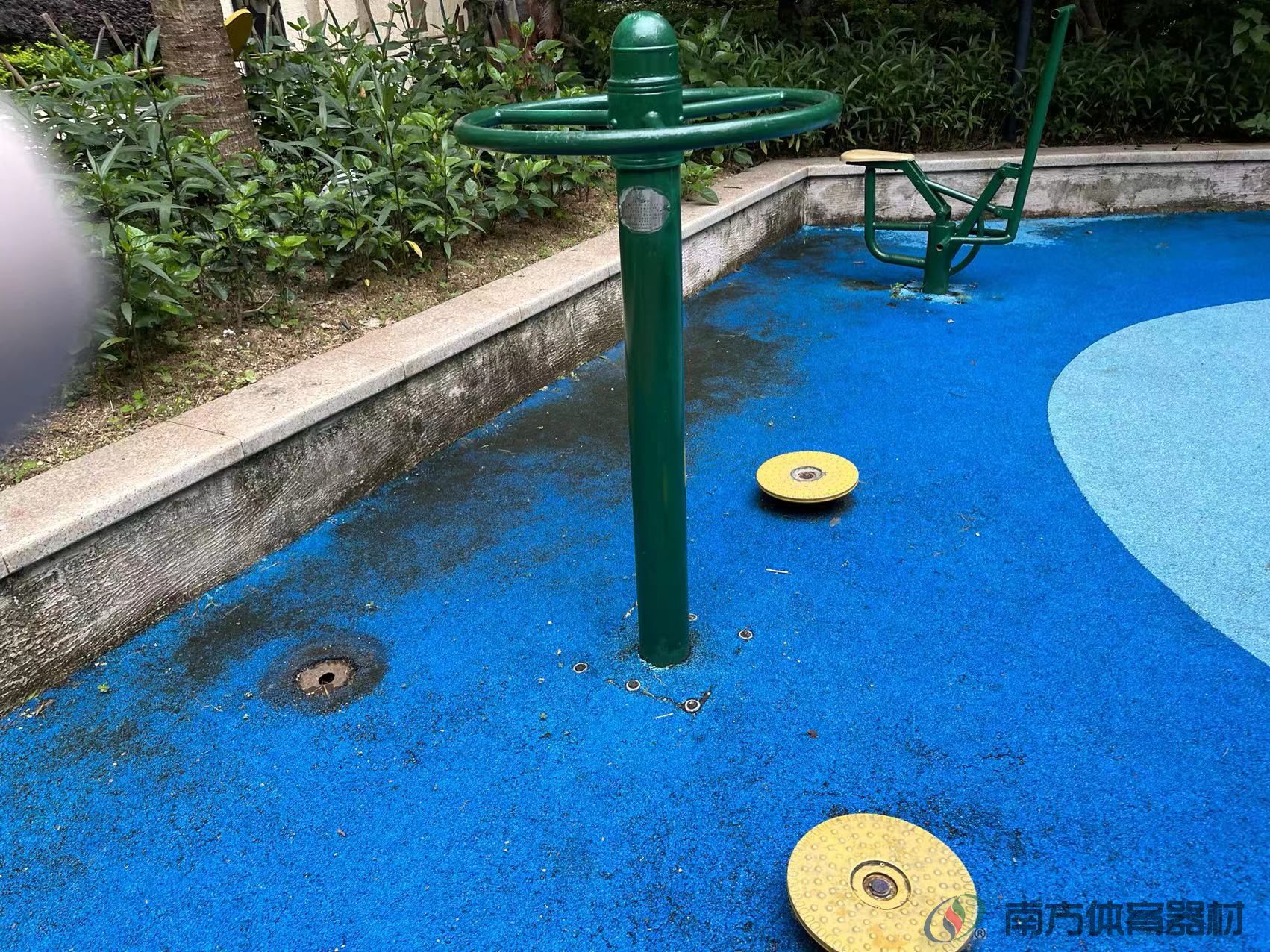 万科金域蓝湾小区内部(图8)