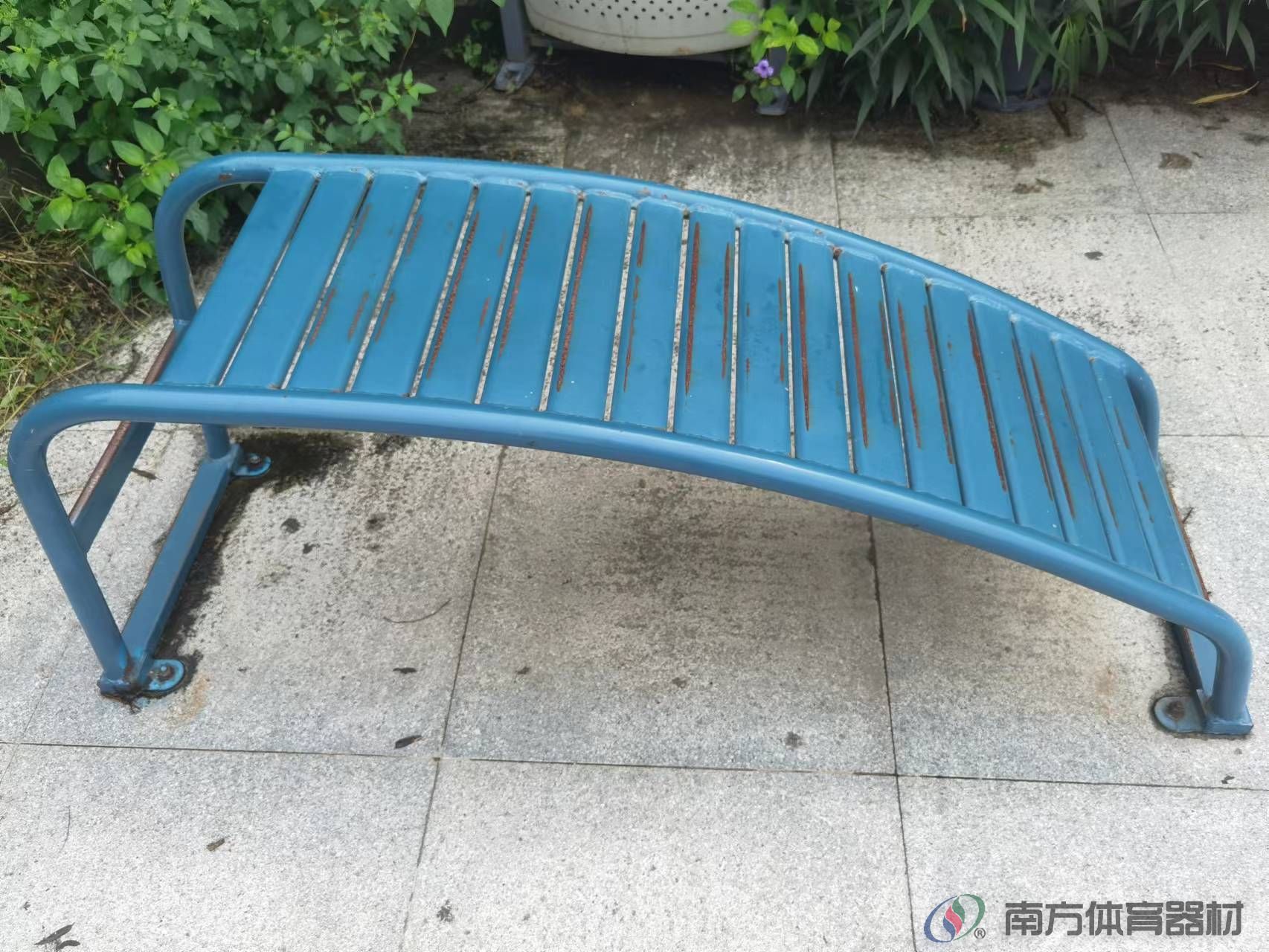 连屏村篮球场(图9)