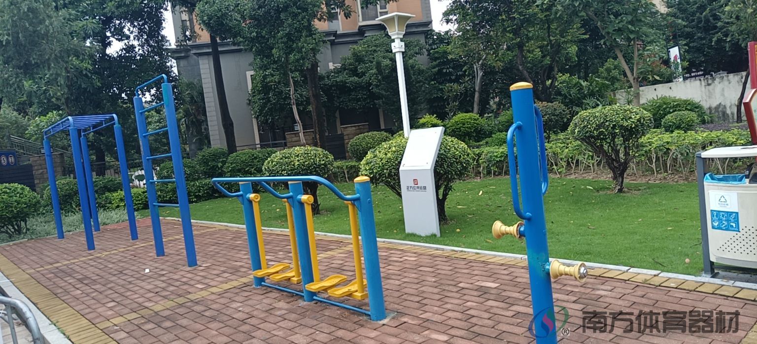 福石社区公园(图12) 福石社区公园(图12)