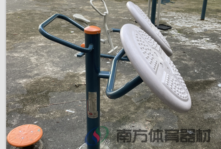 北园新村35栋前(图11) 北园新村35栋前(图11)