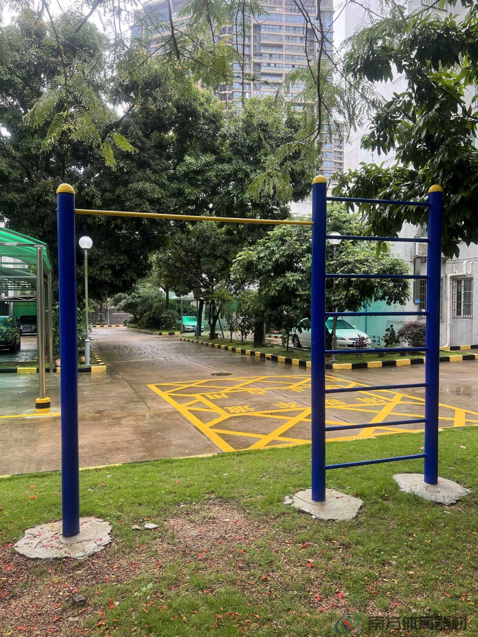 常委楼小区(图10) 常委楼小区(图10)