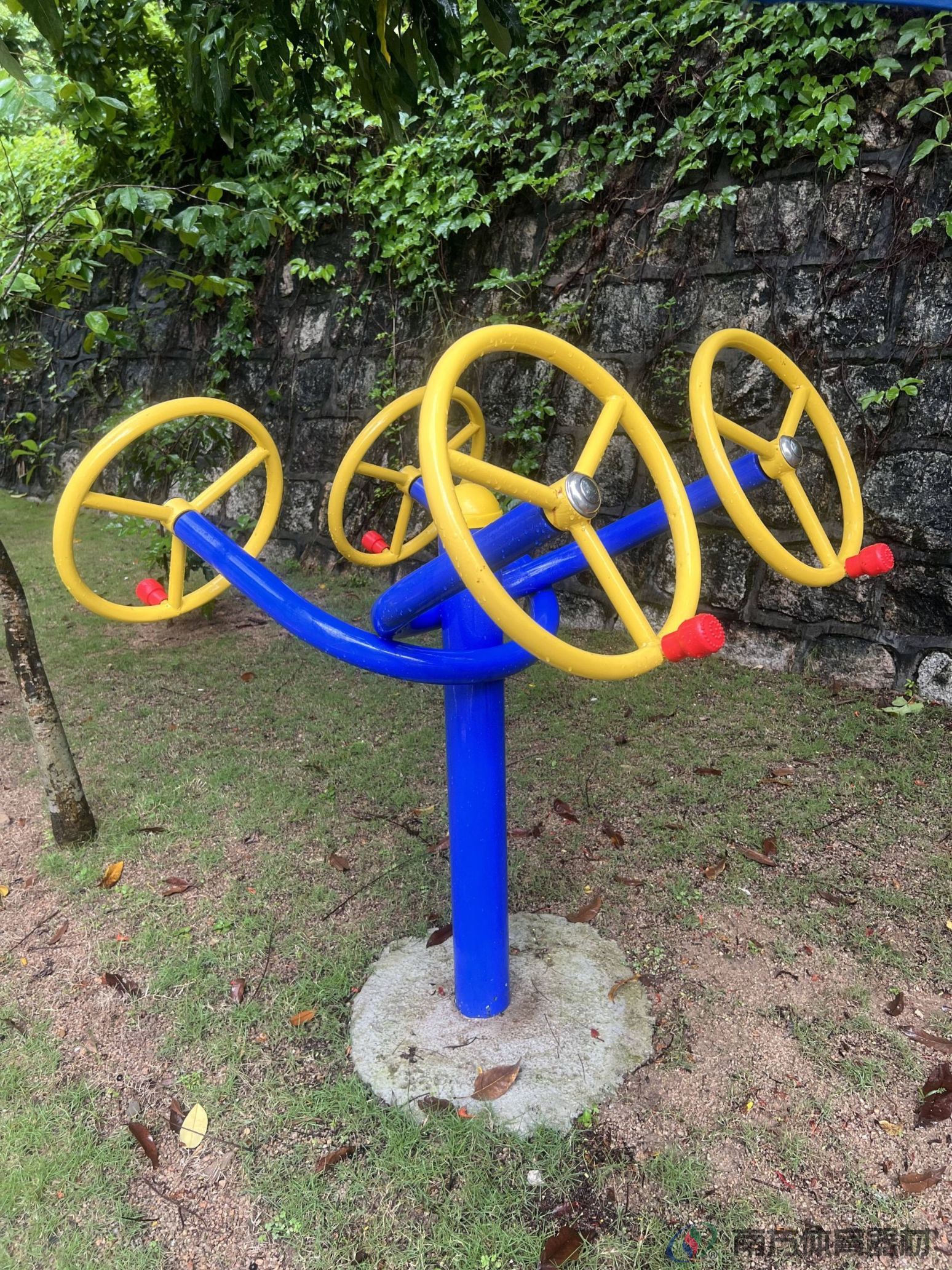 常委楼小区(图11) 常委楼小区(图11)