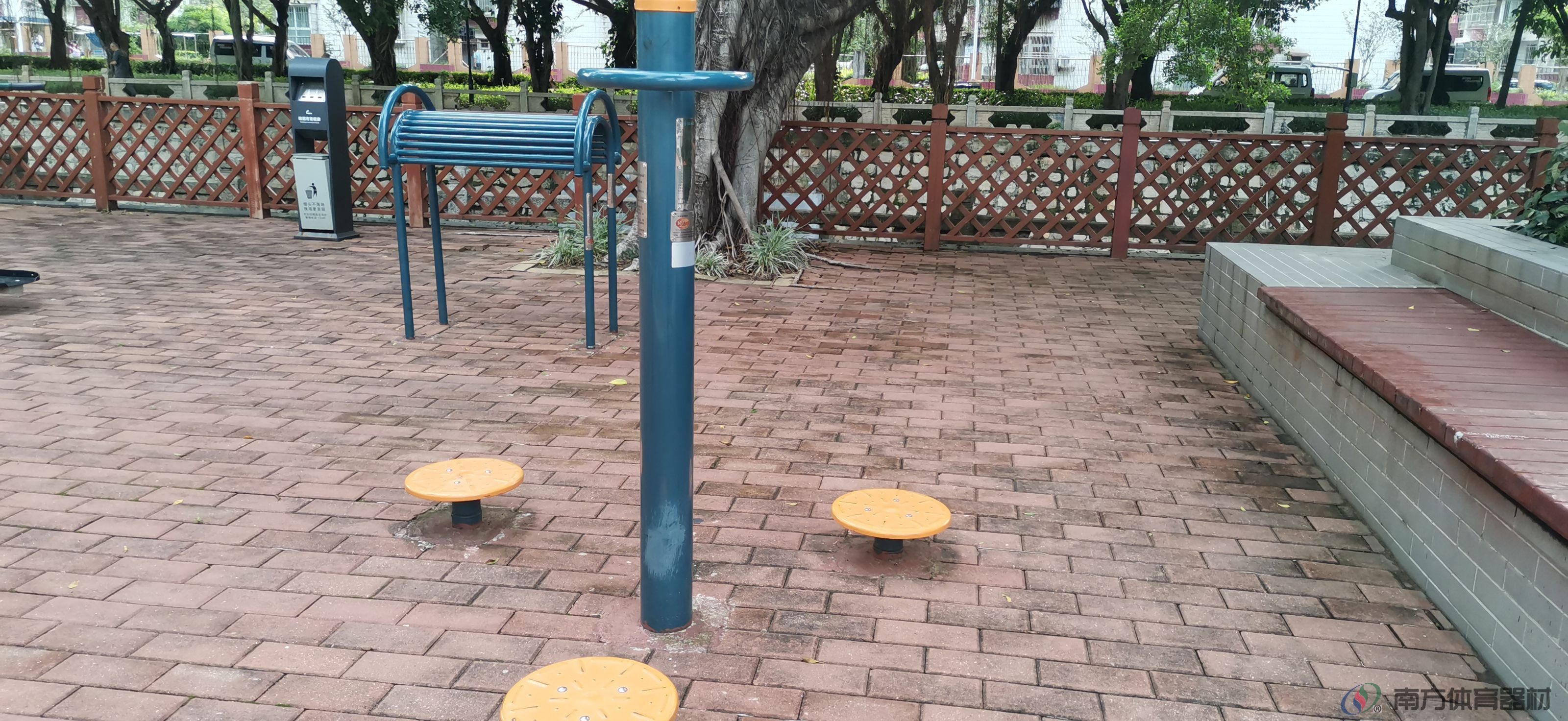 华发健身小公园(图2)