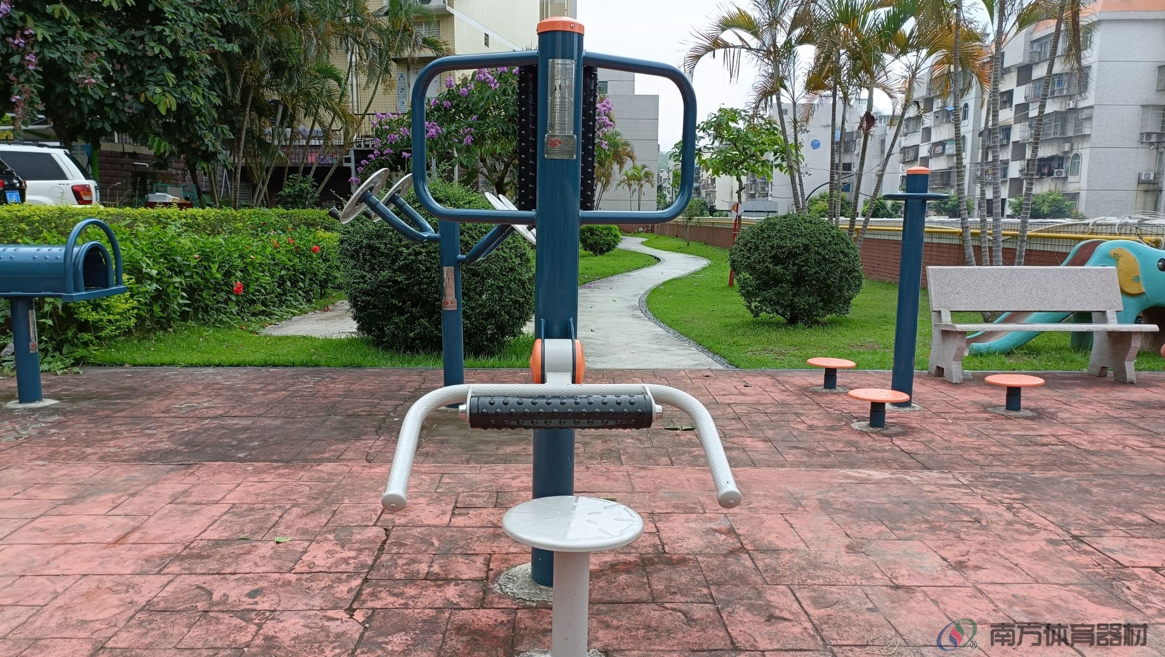 吉柠山庄4栋1单元平台(图10)