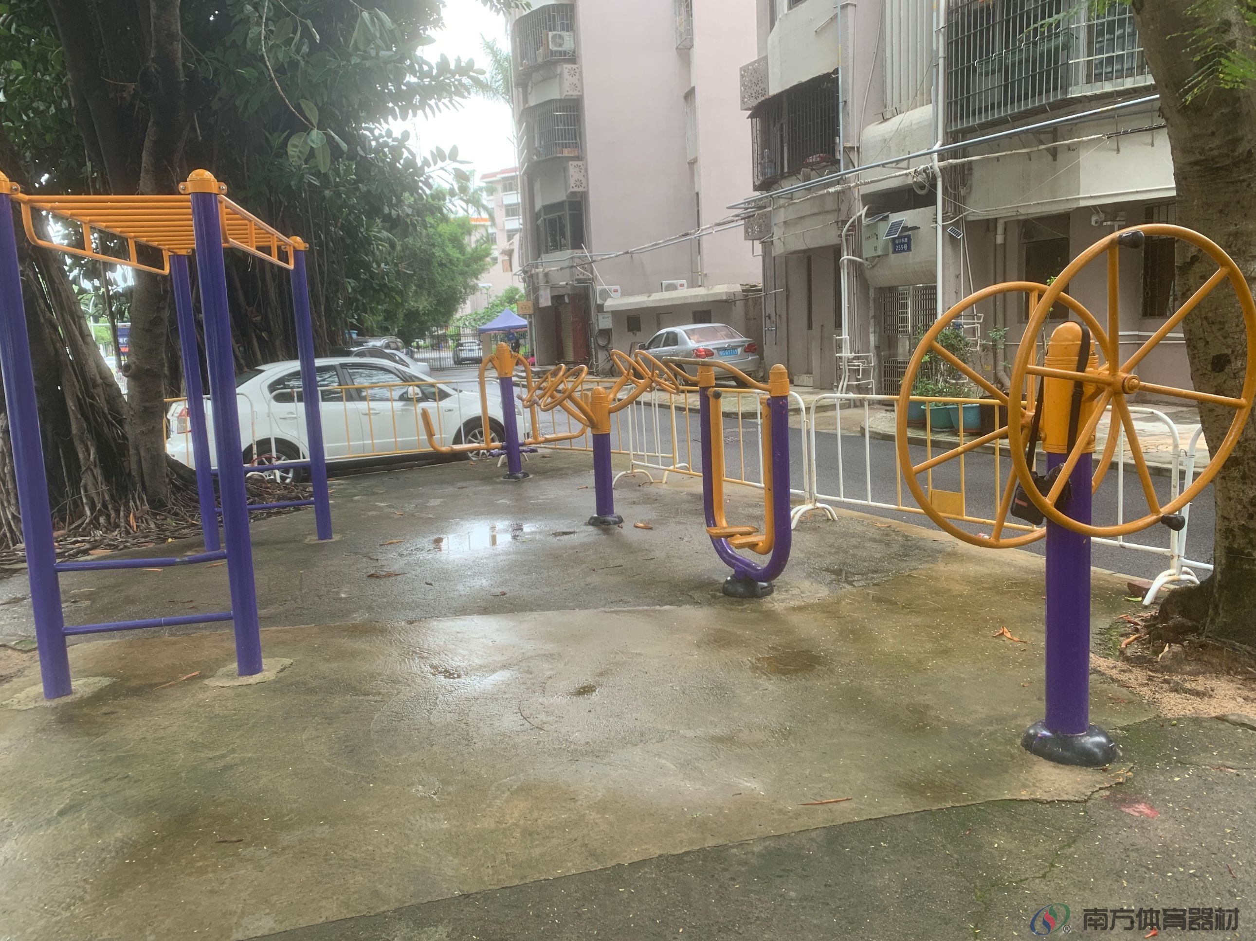 梅华东路253号前(图2)