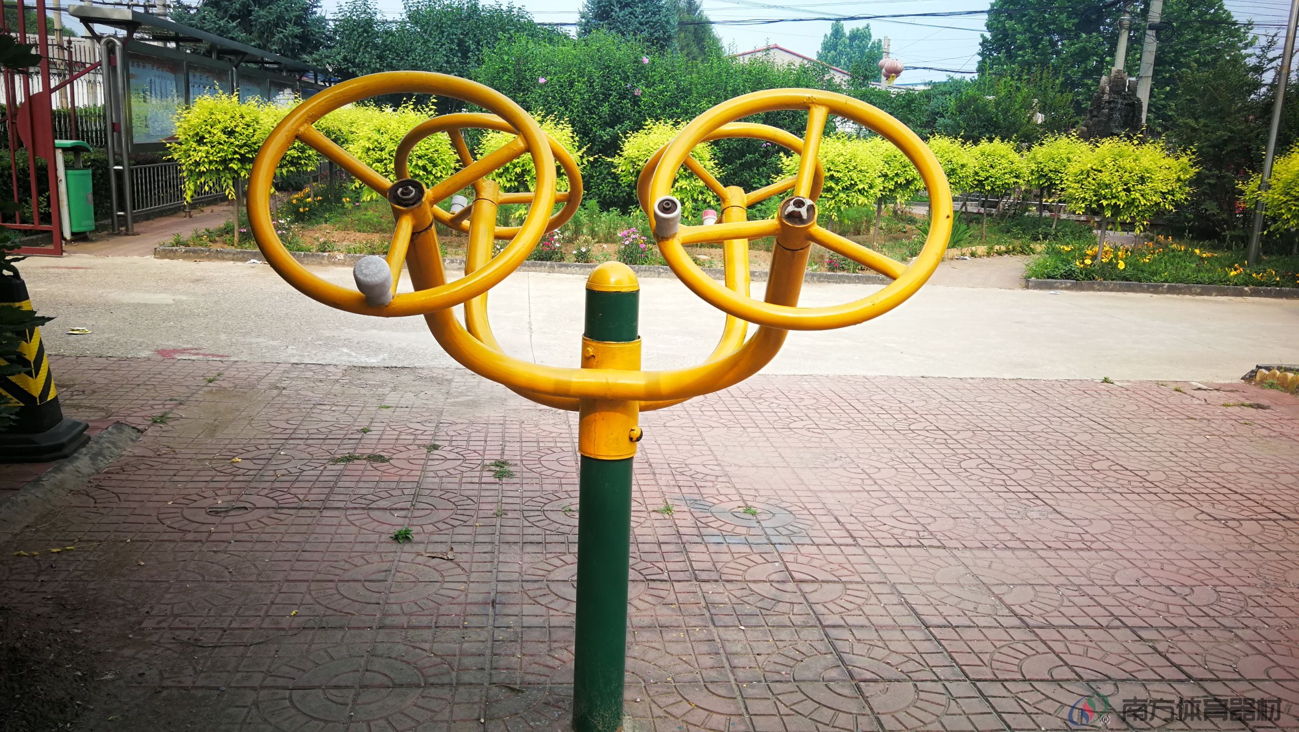 南方体育器材 南方体育器材